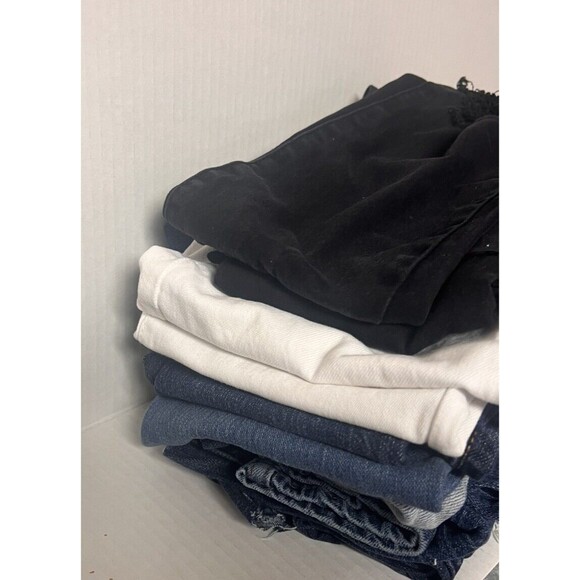 Over 3 lbs Denim Blue Jeans Fabric Leg Pieces for Crafts, Quilting, Sewing - Picture 2 of 5